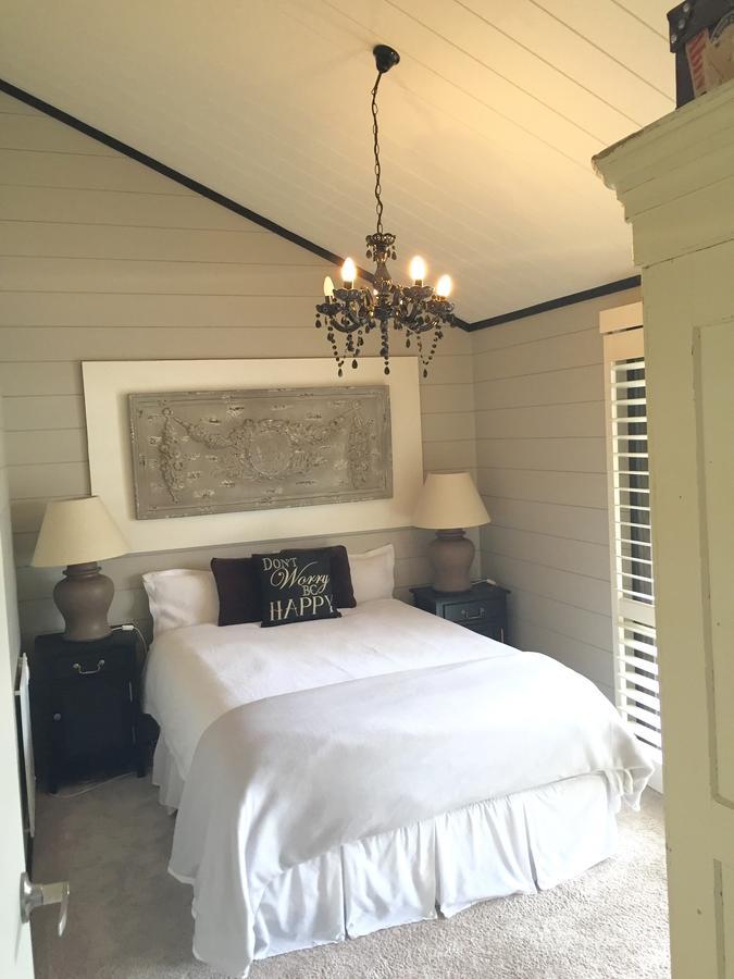 Quail Lodge Nz Snells Beach Exterior photo